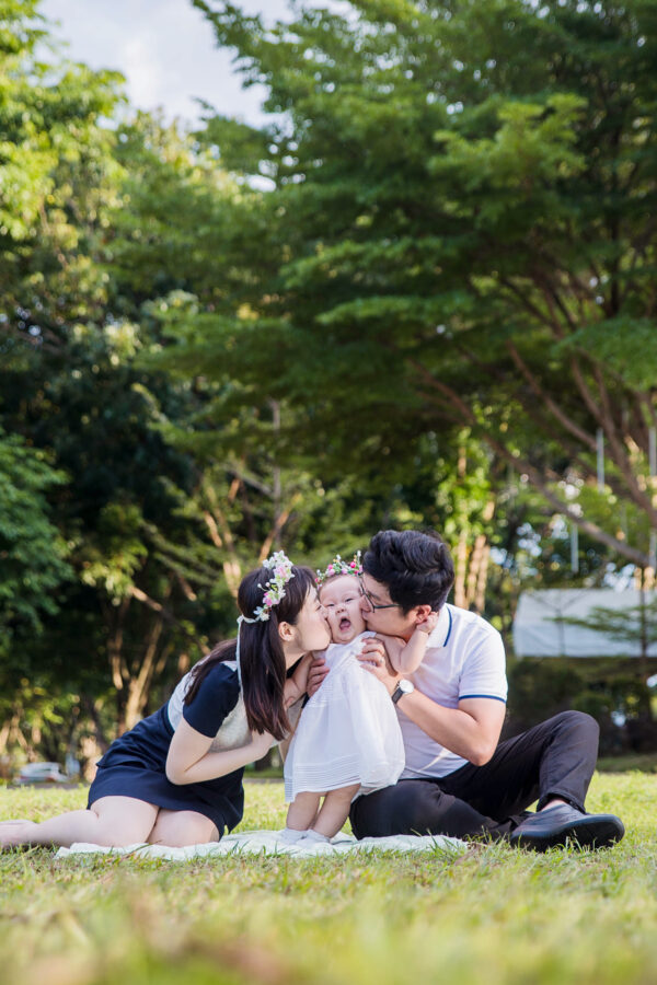 Baby Soo & Family Photo Session